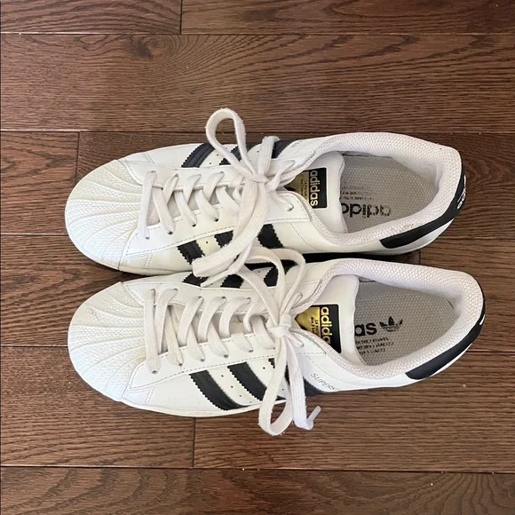 Adidas Superstar sneakers - Picture 2 of 6